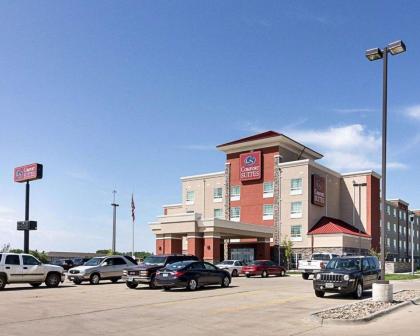Comfort Suites Minot - image 12