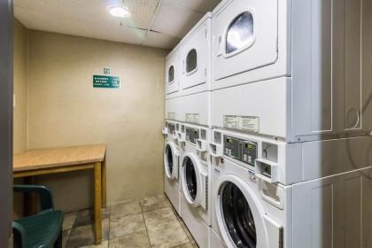 Studio 6 - Minot ND - image 8