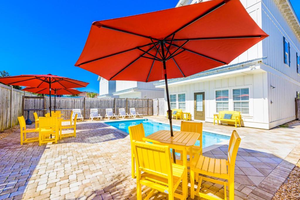 Sungria - 53 Sundance Ct - 6BR 6.5BA - (20) - main image