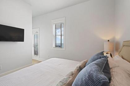 Gulf Breeze by Five Star Properties - image 16