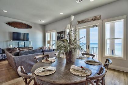 Gulf Breeze by Five Star Properties - image 2
