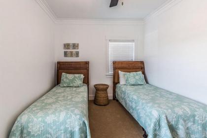 Las Olas by Five Star Properties - image 15