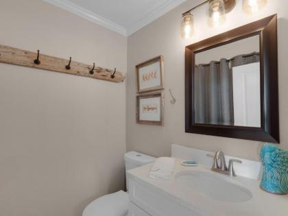 Quiet Surf Townhomes II #3 - image 13