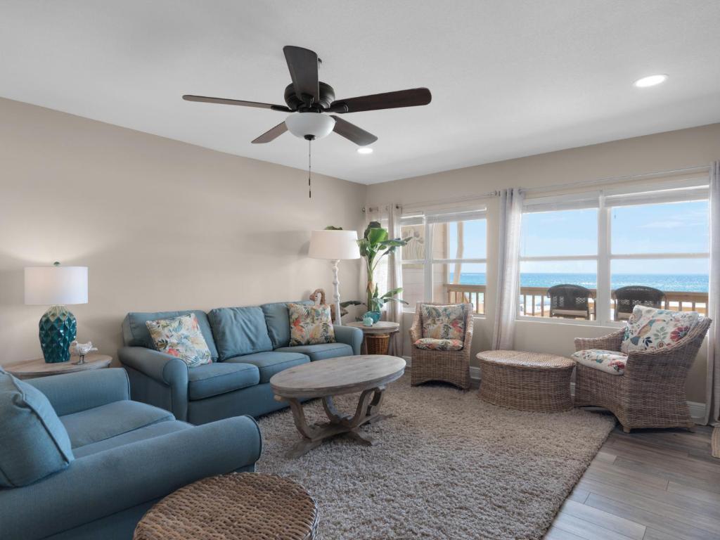Quiet Surf Townhomes II #3 - image 6