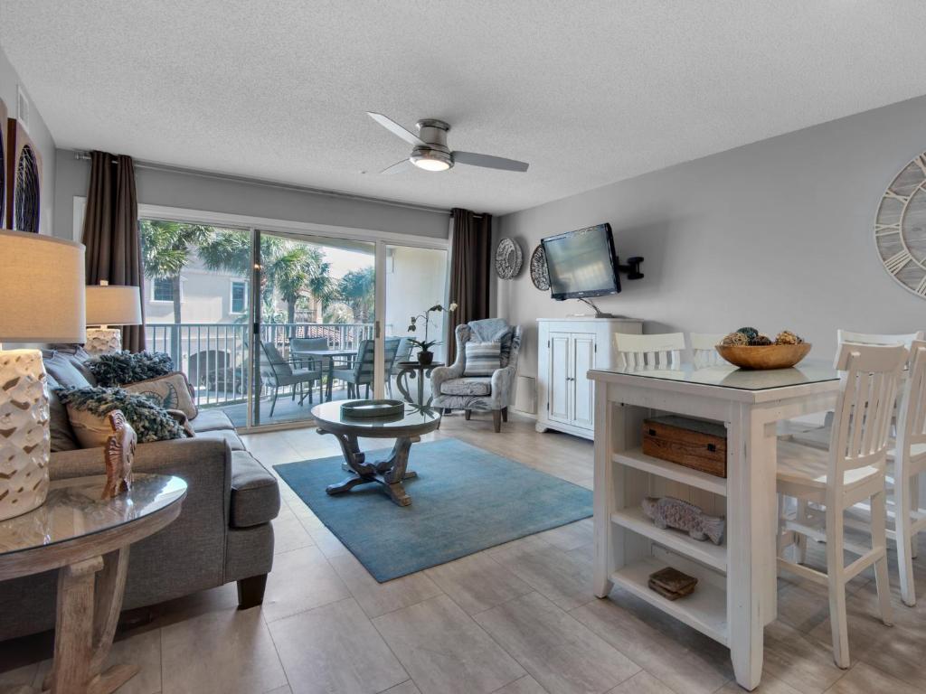 Maravilla Condominium 1204 - main image