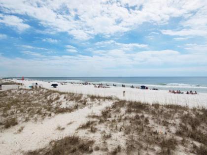 Quiet Surf Townhomes II #2 - image 12