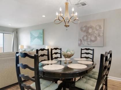 Quiet Surf Townhomes II #2 - image 7