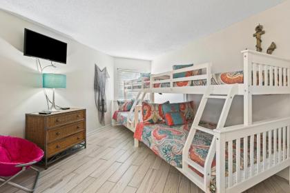 Sunshine Cottage - image 15