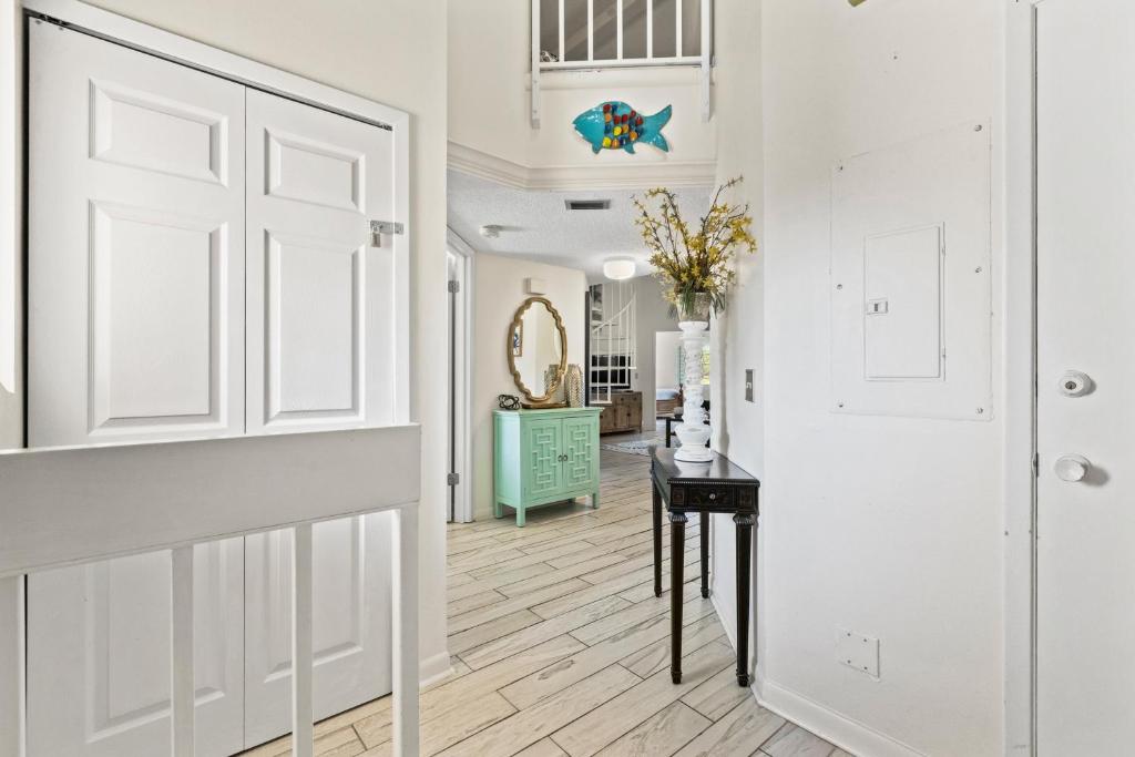 Sunshine Cottage - image 5