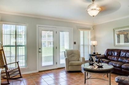 5 C Three Bedroom Townhome - image 15
