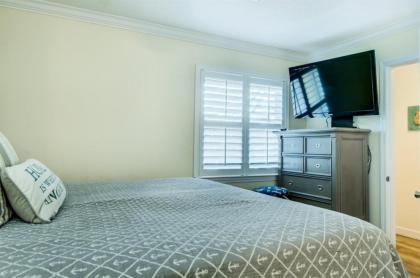 7 D One Bedroom Condo - image 4