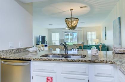 2 C Three Bedroom Townhome - image 7