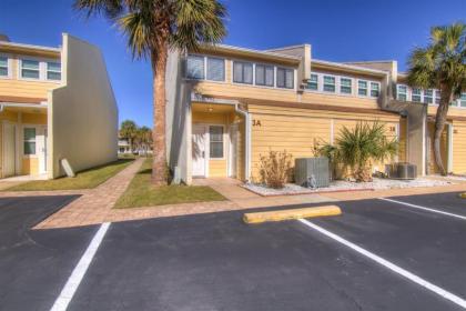 3 A Three Bedroom Townhome - image 12