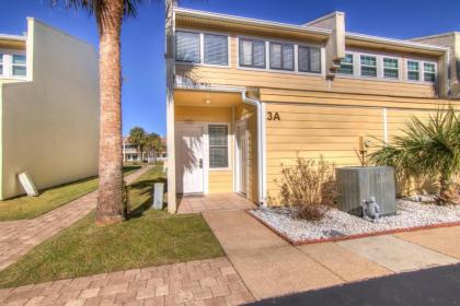 3 A Three Bedroom Townhome - image 2