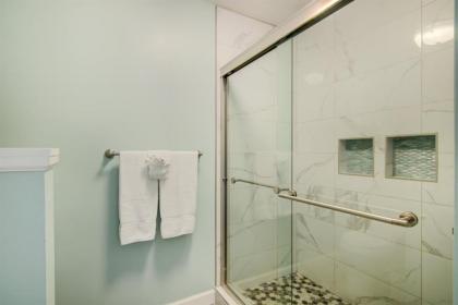 2 B Three Bedroom Townhome - image 17