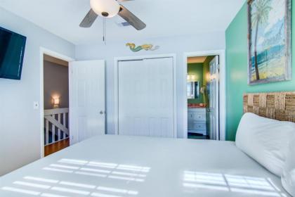 3 C Three Bedroom Townhome - image 9