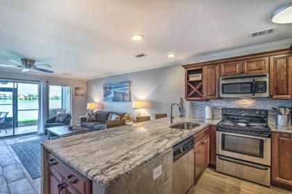 Chic Miramar Beach Condo with Pool Access! - image 12