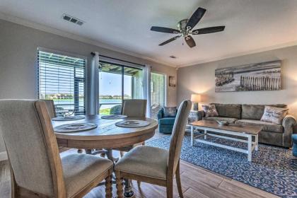 Chic Miramar Beach Condo with Pool Access! - image 9