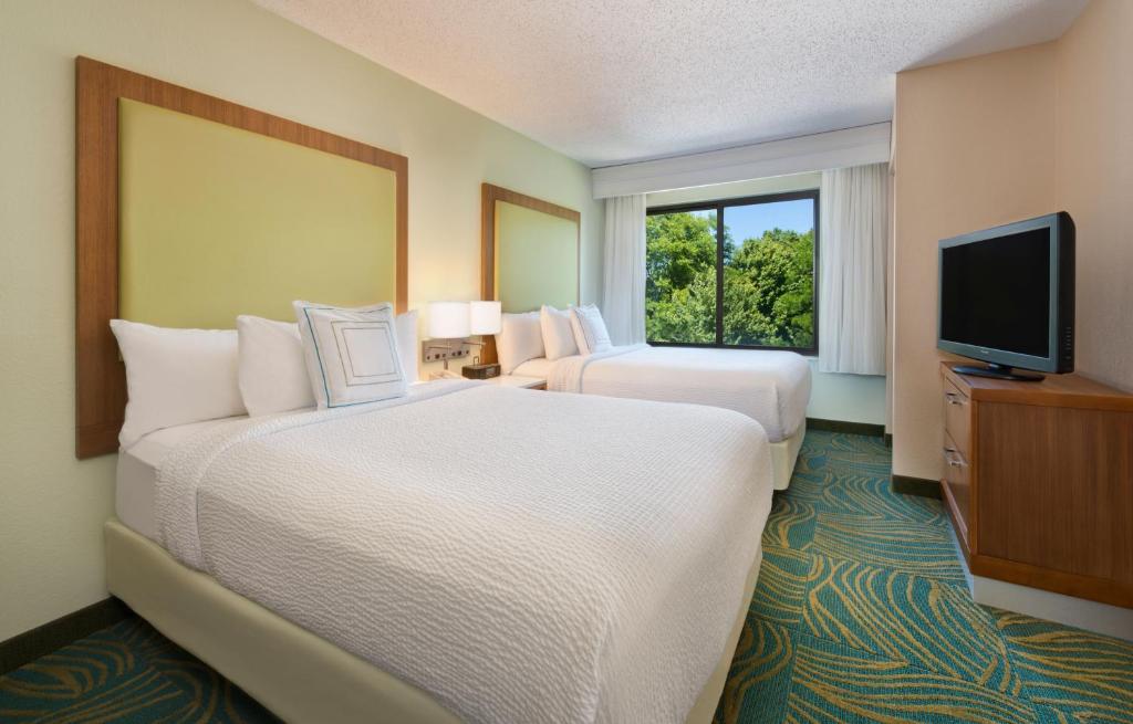 SpringHill Suites Mishawaka-University Area - image 6