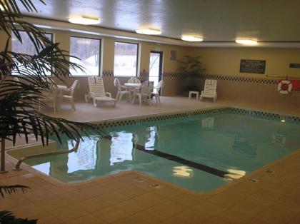 Baymont by Wyndham Mishawaka South Bend Area - image 10