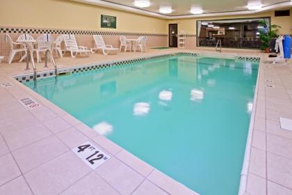 Baymont by Wyndham Mishawaka South Bend Area - image 15