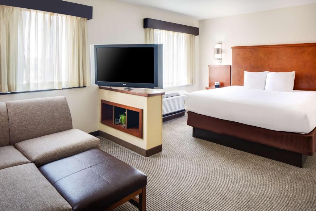 Hyatt Place South Bend/Mishawaka - image 5