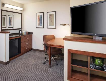 Hyatt Place South Bend/Mishawaka - image 8