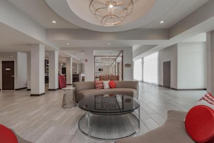 Holiday Inn Mishawaka an IHG Hotel - image 3