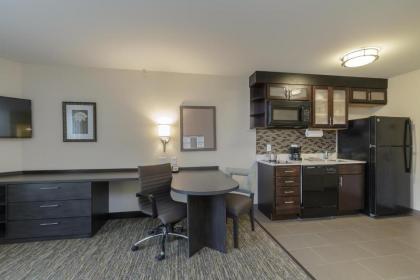 Candlewood Suites Mishawaka an IHG Hotel - image 8