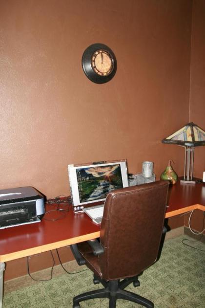 Hampton Inn Missoula - image 13