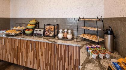 Best Western Plus Grant Creek Inn - image 4