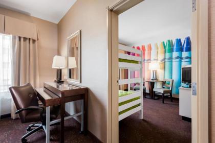 Holiday Inn Express and Suites Missoula an IHG Hotel - image 8