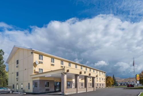 Super 8 by Wyndham Missoula/Reserve St. - main image
