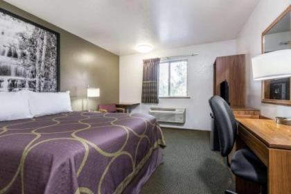 Super 8 by Wyndham Missoula/Reserve St. - image 14
