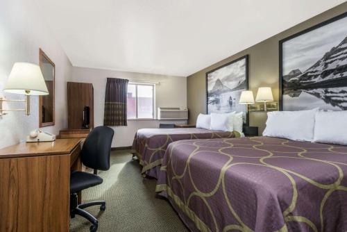 Super 8 by Wyndham Missoula/Reserve St. - image 7
