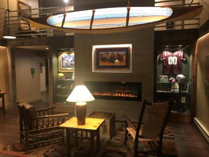 Days Inn and Suites by Wyndham Downtown Missoula-University - image 2