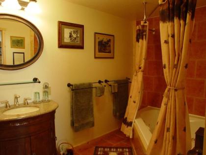 Blue Mountain Bed and Breakfast - image 15