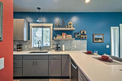 Modern Missoula Townhome with Deck- 2 Mi to Downtown - image 2