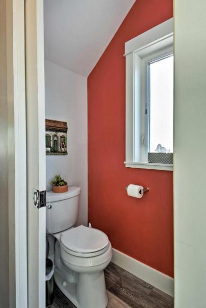Modern Missoula Townhome with Deck- 2 Mi to Downtown - image 5