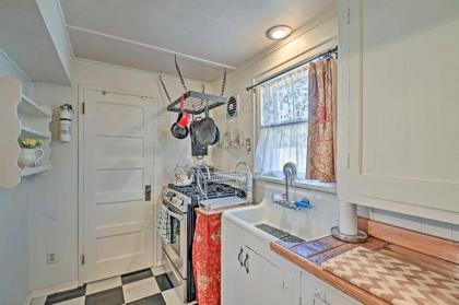 Historic 1890 Carriage House In Dtwn Missoula - image 10