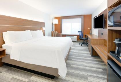 Holiday Inn Express & Suites Mitchell an IHG Hotel - image 10