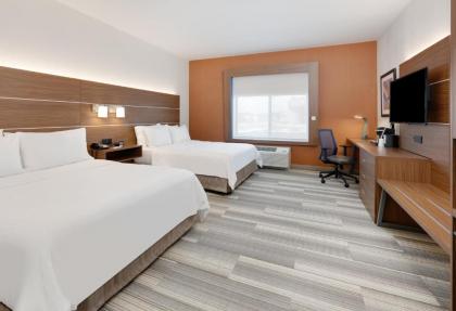 Holiday Inn Express & Suites Mitchell an IHG Hotel - image 3