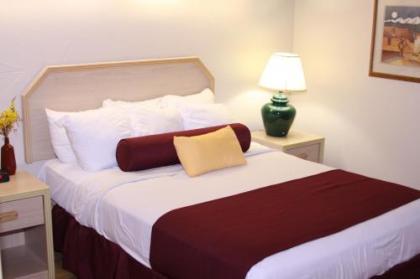 River Canyon Lodge - image 4
