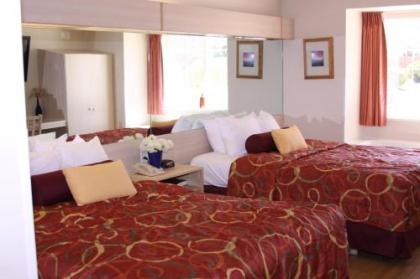 River Canyon Lodge - image 5
