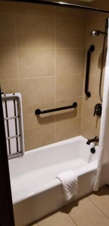 Best Western Plus Greenwell Inn - image 3