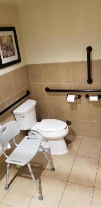 Best Western Plus Greenwell Inn - image 4