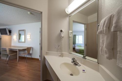 Motel 6-Moab UT - image 6