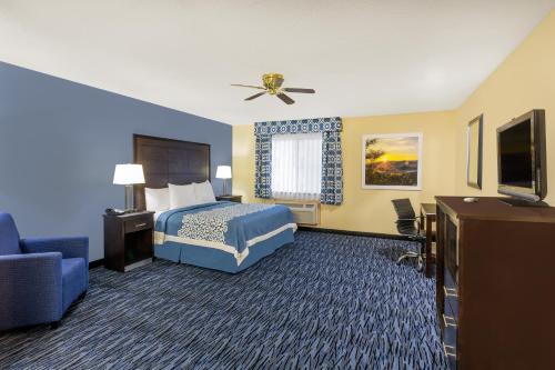 Days Inn by Wyndham Moab - image 3