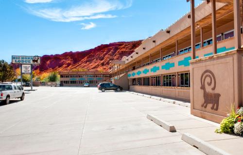Big Horn Lodge - main image
