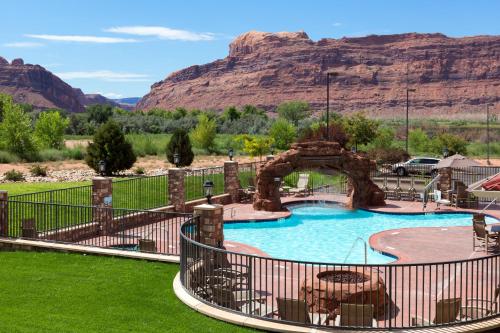 Holiday Inn Express Hotel & Suites Moab an IHG Hotel - image 5